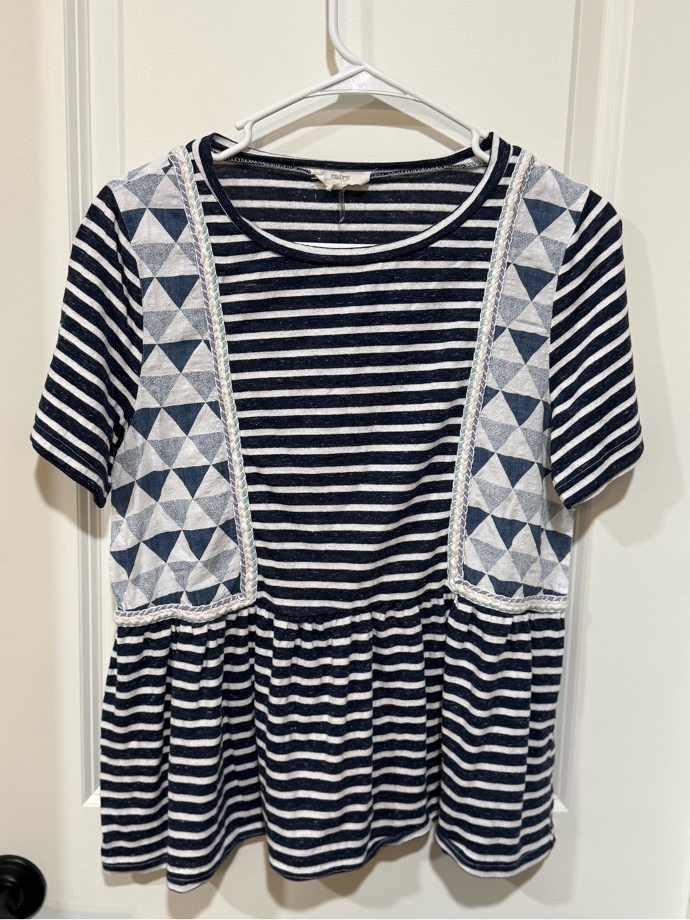entro Navy and White Striped Top with Crew Neck
